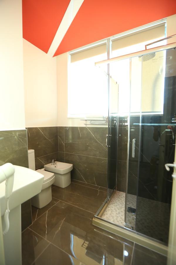Hotel Vllaznia Shkoder Luaran gambar