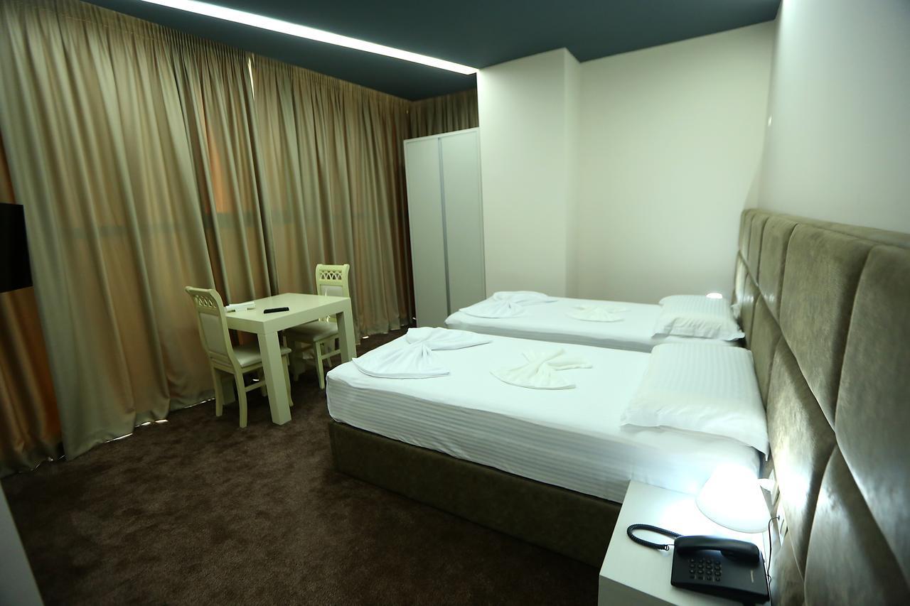 Hotel Vllaznia Shkoder Luaran gambar