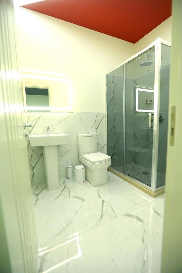 Hotel Vllaznia Shkoder Luaran gambar