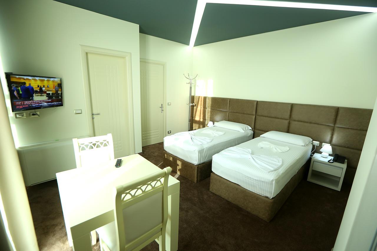 Hotel Vllaznia Shkoder Luaran gambar