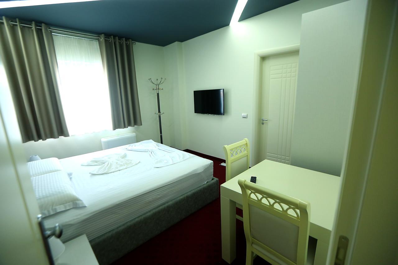 Hotel Vllaznia Shkoder Luaran gambar