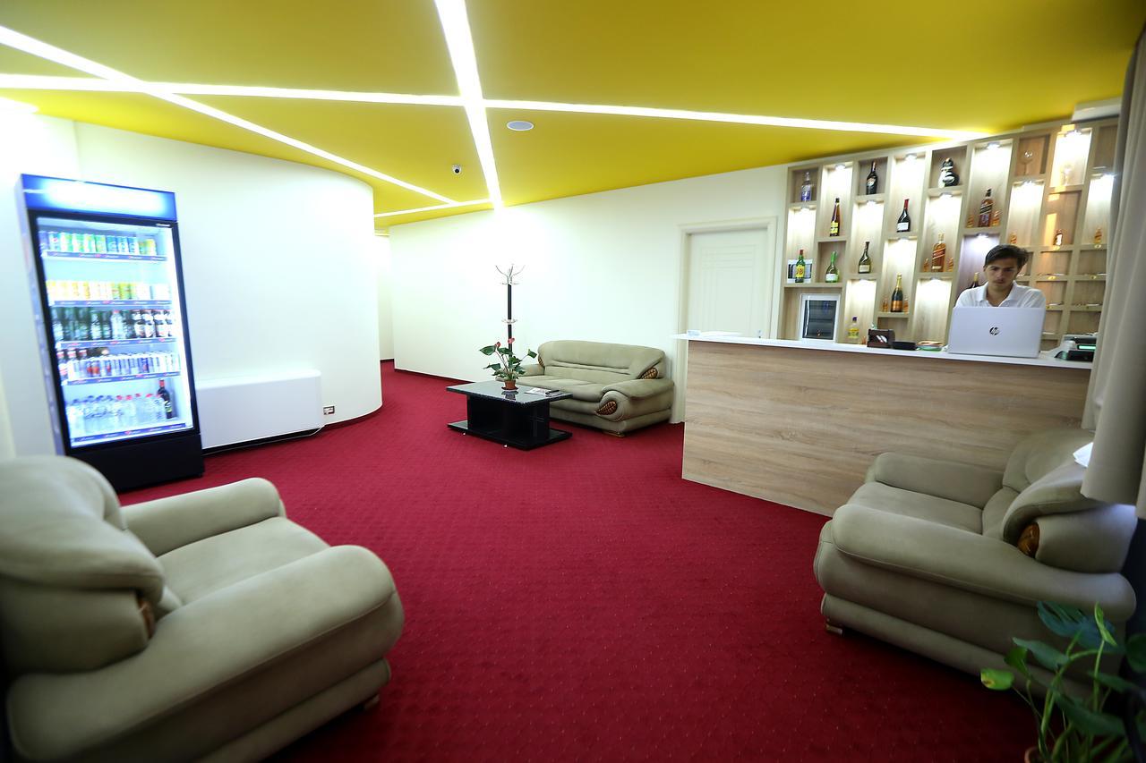 Hotel Vllaznia Shkoder Luaran gambar